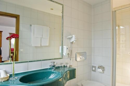 Hotel Königin Olga 3*